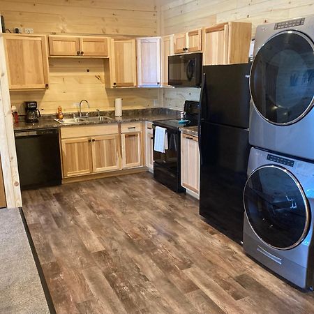 Keweenaw Waters Resort Houghton Bagian luar foto
